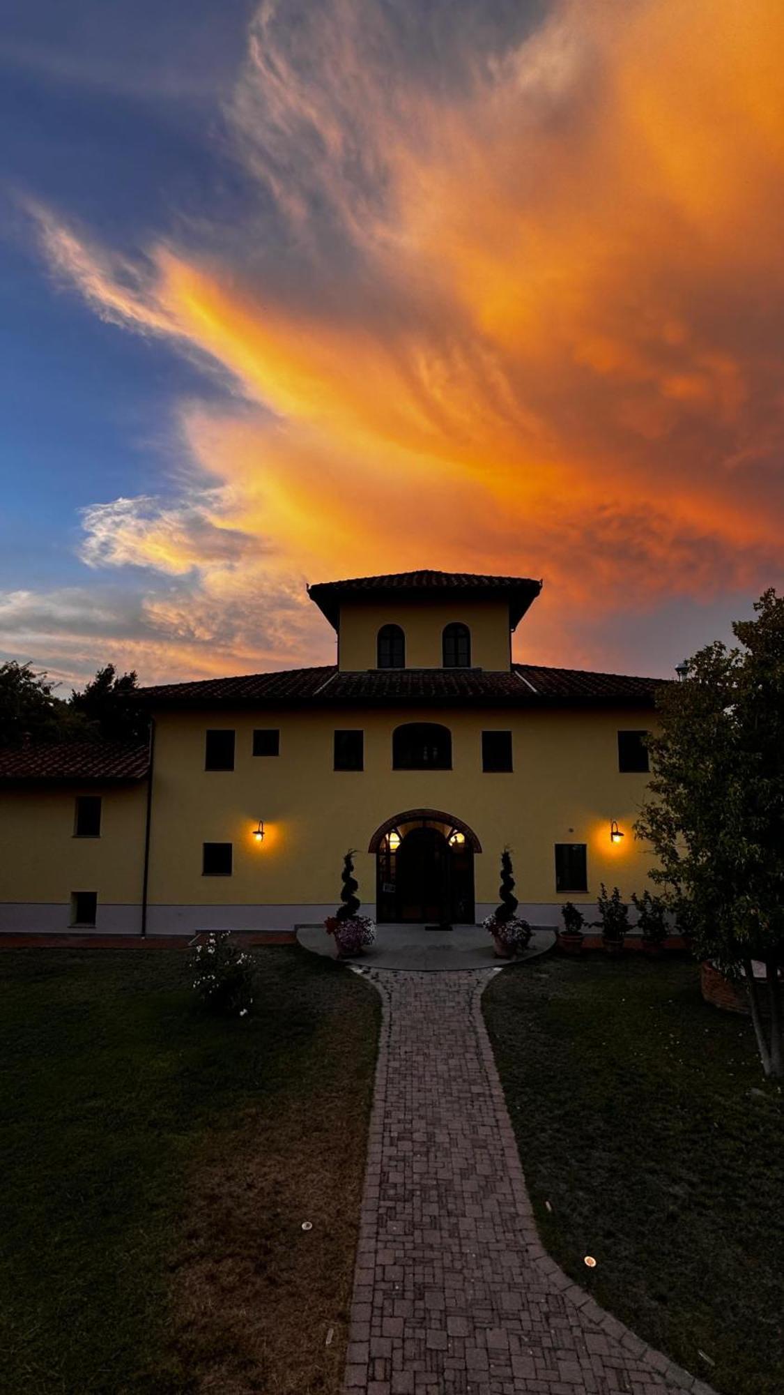 Agriturismo Cascina Cipressa San Romano (Pisa) Exterior foto